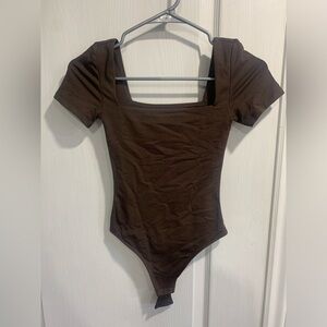 Aritzia Babaton bodysuit